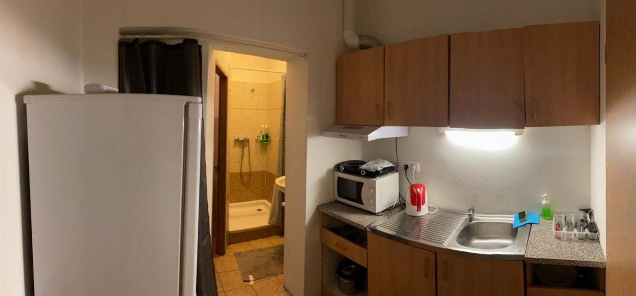 Apartmans V Arealu Vlnena เบอร์โน ภายนอก รูปภาพ